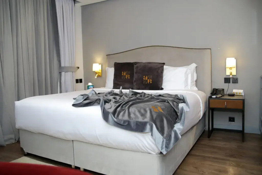 Ambiance Boutique Art Hotel Lahore