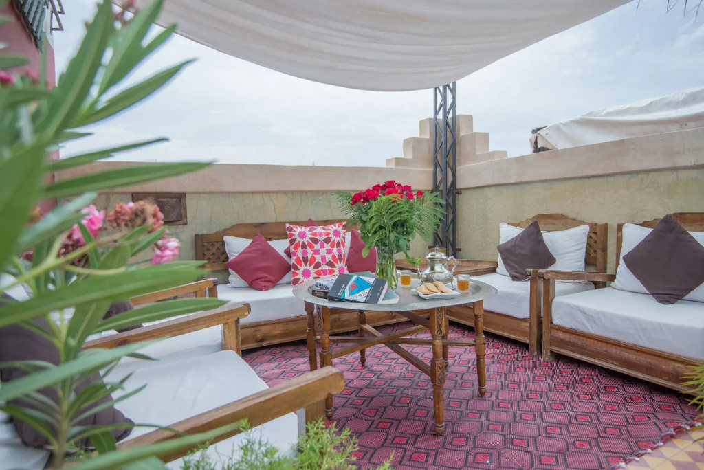 Balcony & Terrace