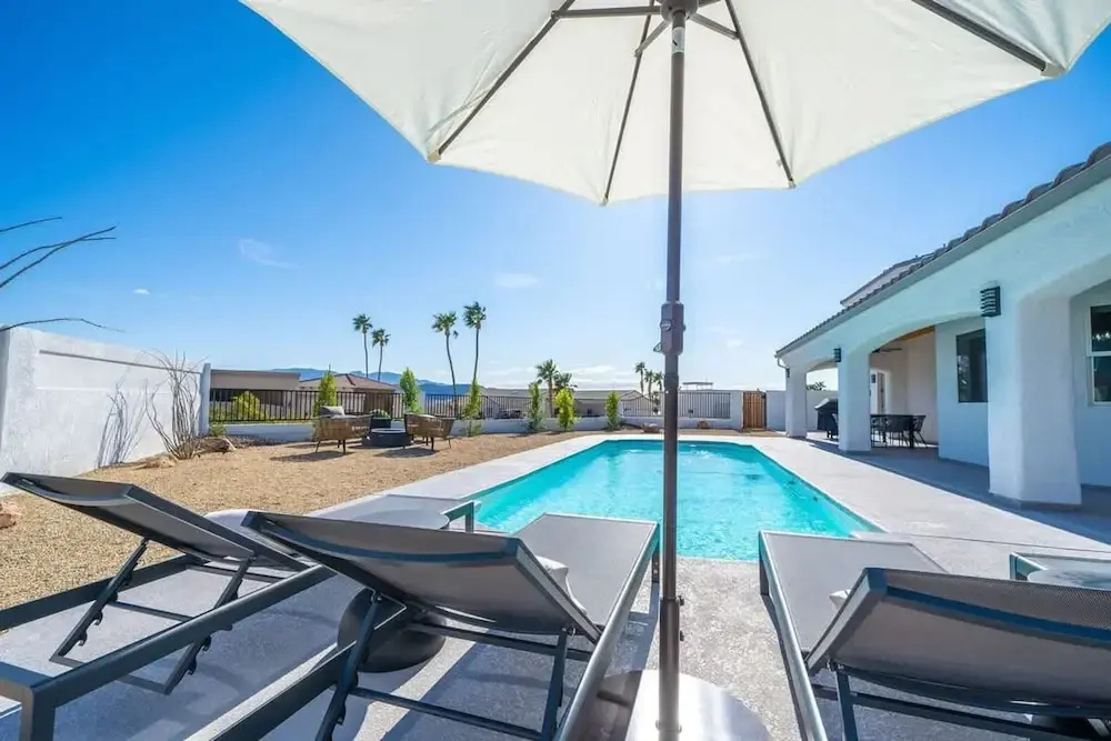 Lavish Lake Havasu Villa Pool Fire Pit an Views