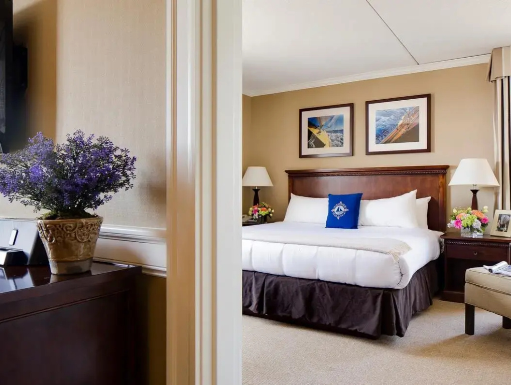 Salem Waterfront Hotel & Suites - Chambres