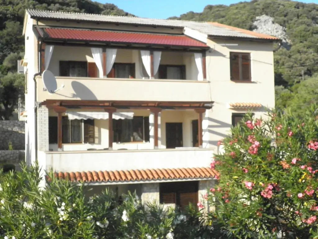 Apartments Vesna Sup.draga
