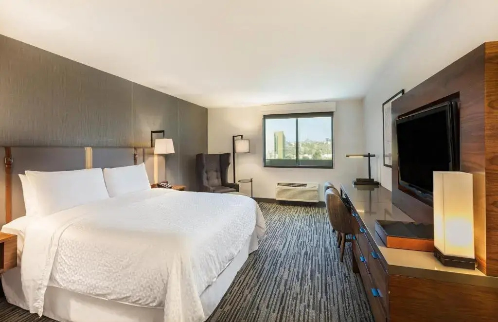Four Points by Sheraton Los Angeles Westside - Chambres