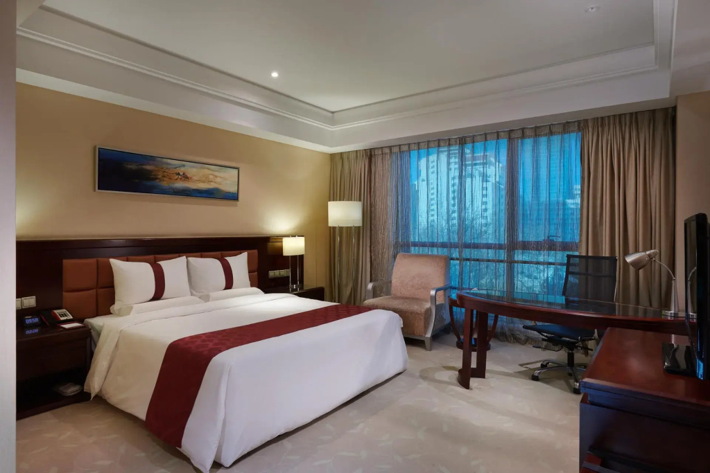 Superior Double room (full double bed)