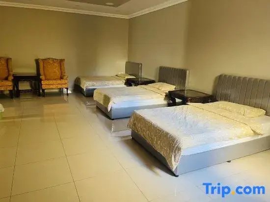 4 Bedrooms Standard room