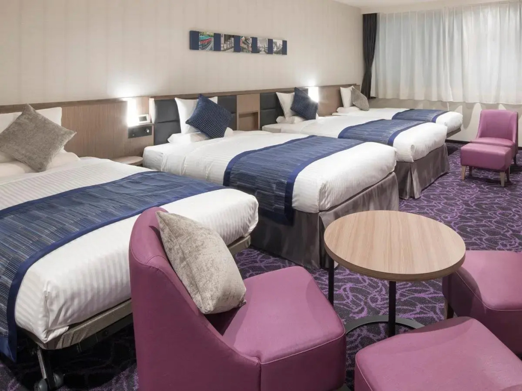 Standard Quadruple room