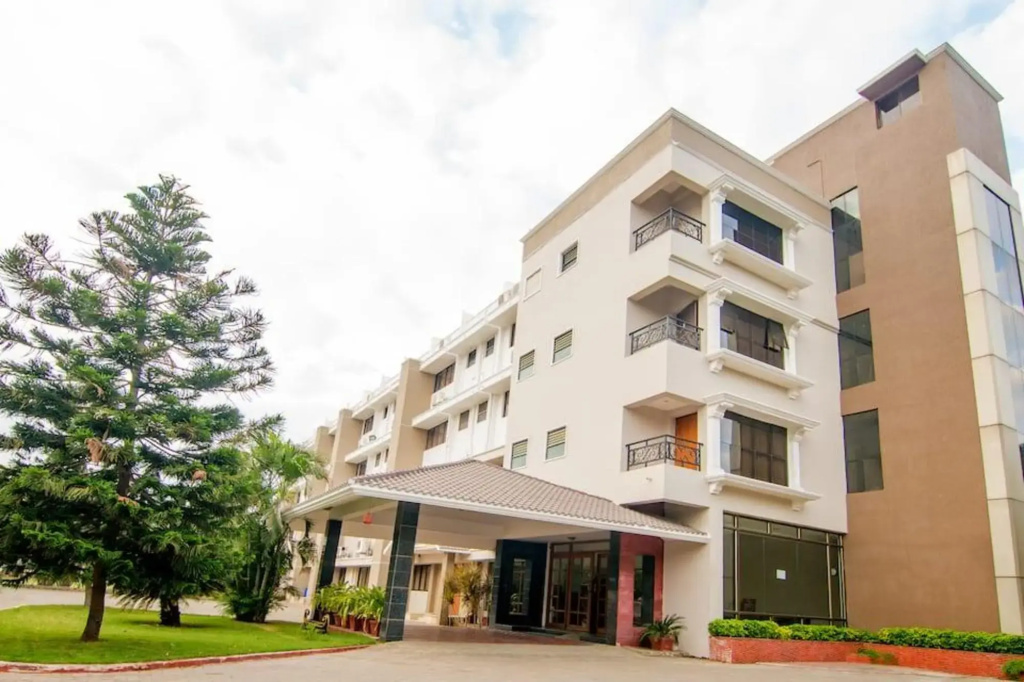 Gayathri Hotel