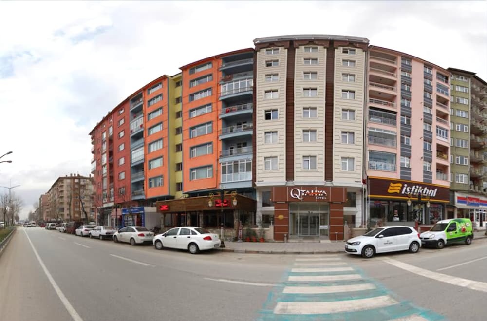 Qtahya Hotel by null