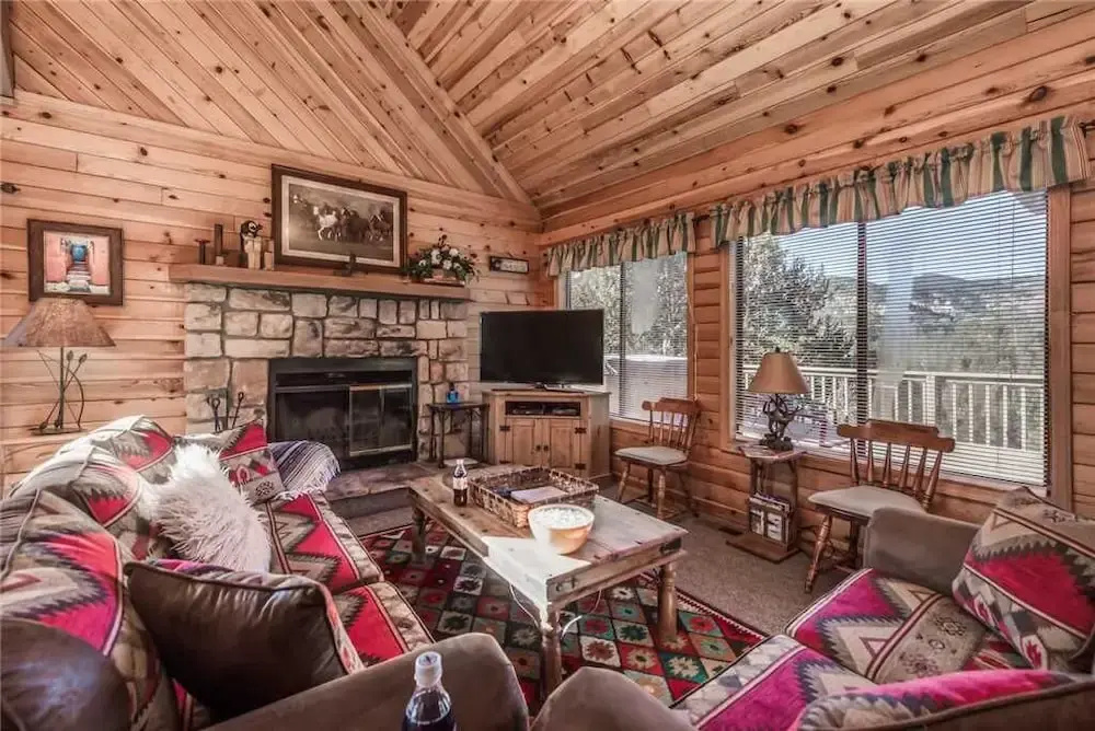 Breakaway Cabin - Three Bedroom Cabin