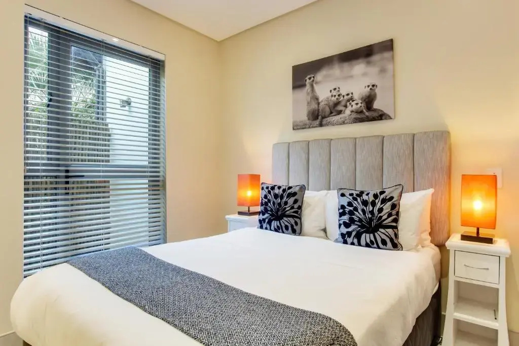The One 8 Hotel - Chambres
