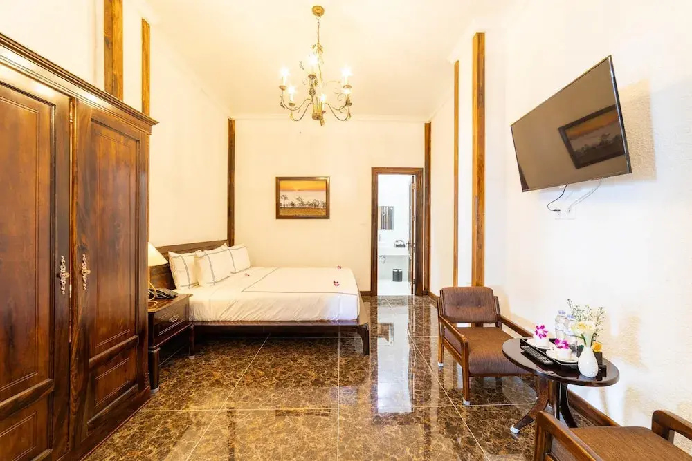 Superior room