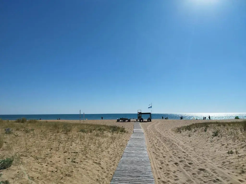 Beach & Waterfront