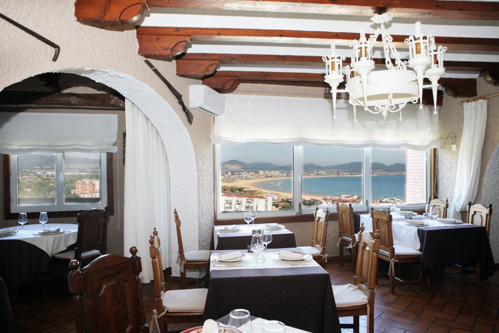 Restaurante Hotel Risco Cantabria Experience by null