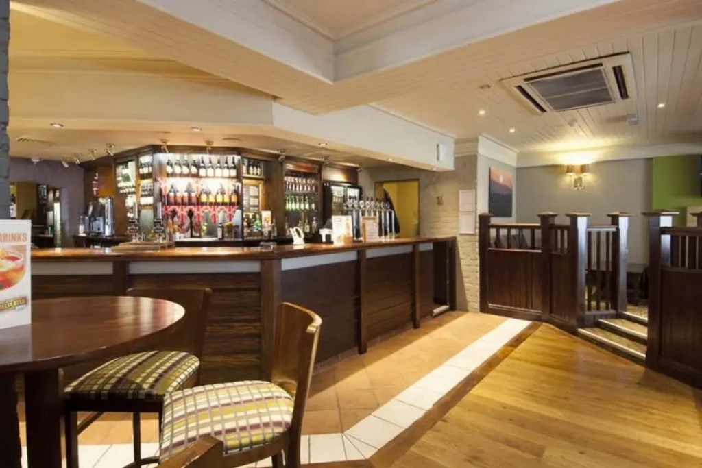 Premier Inn Leeds / Bradford Airport - Général