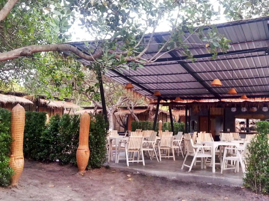 Little Hut