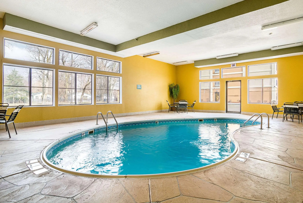 Hotel photo 12