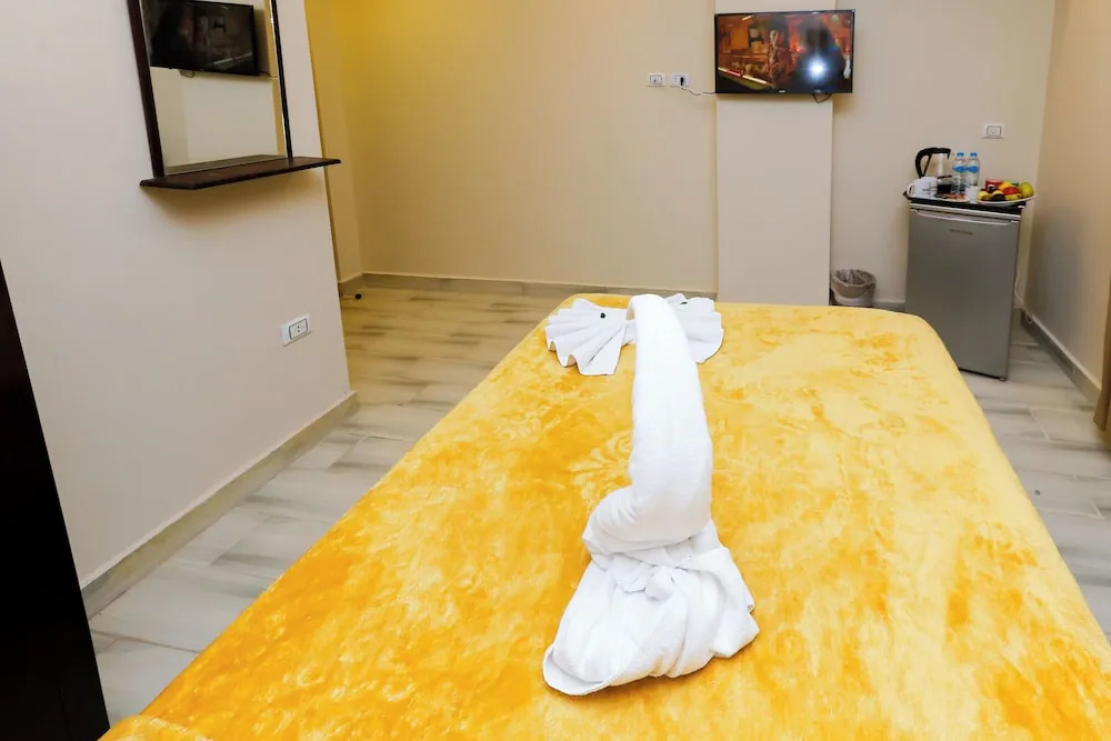 Venus Pyramids Inn - фото 49