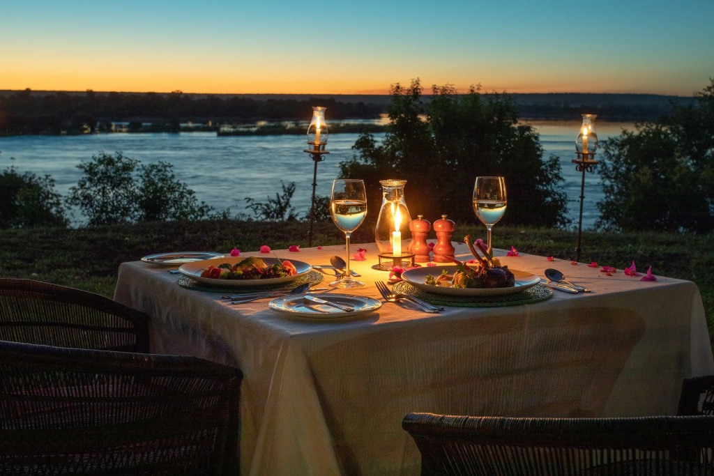 The River Club - Général