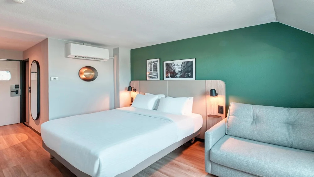 Superior room