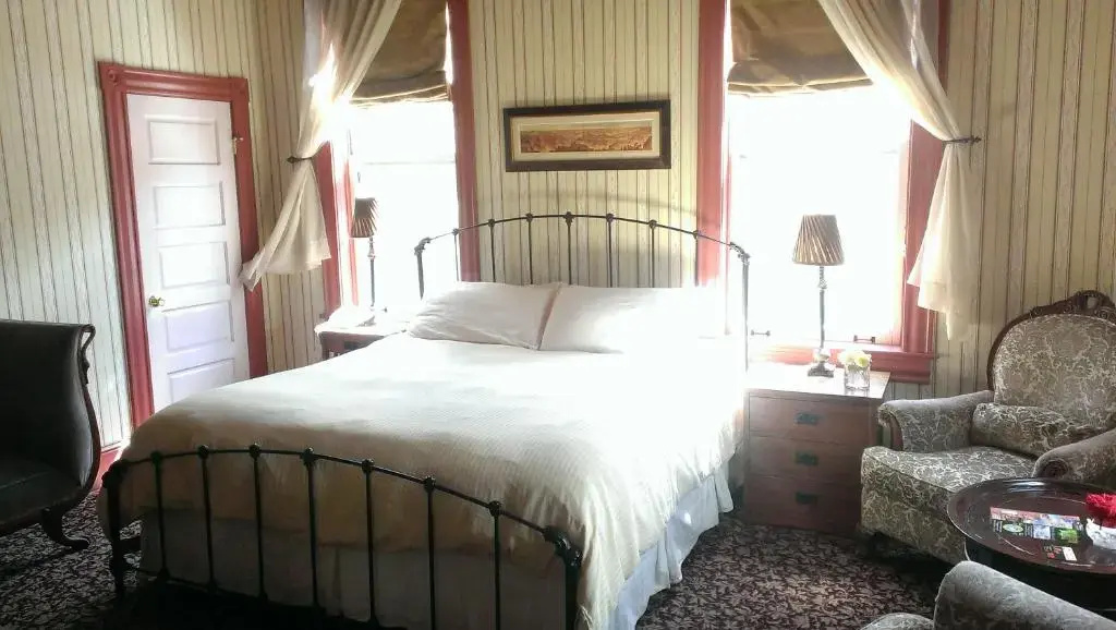 Connor Hotel - Chambres