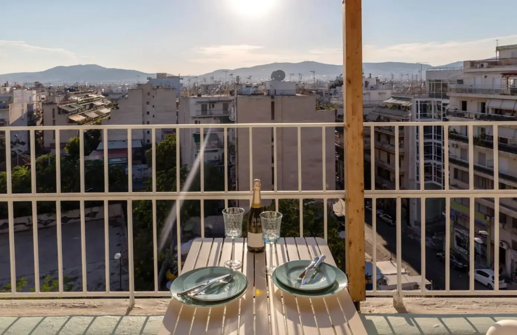 BLUE and WHITE apartment vipgreece
