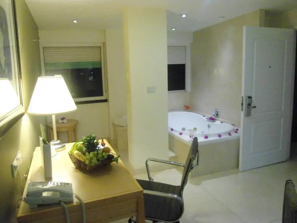 Suite