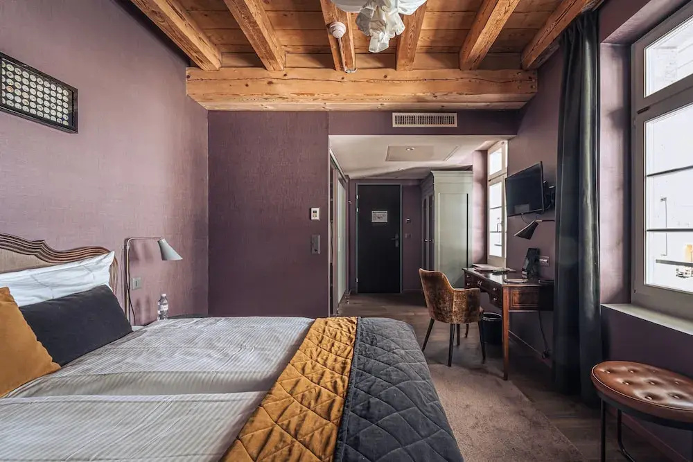 Classic room