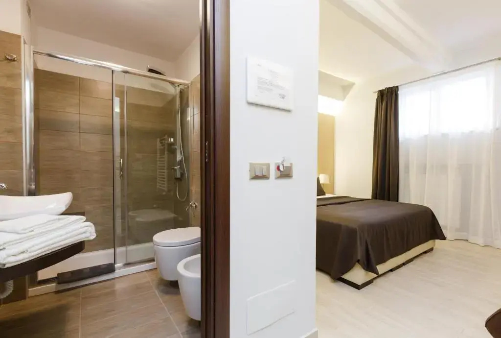 Standard Double Basement room (full double bed)