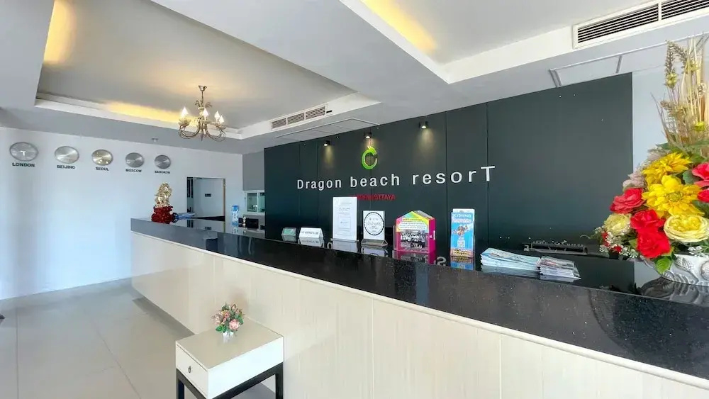 Dragon Beach Resort Jomtien Pattaya — фото