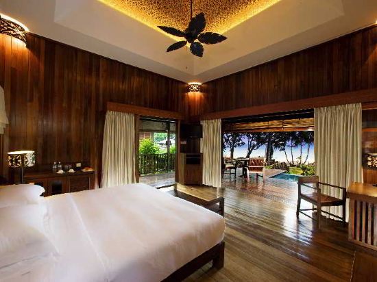 Bunga Raya Island Resort & Spa