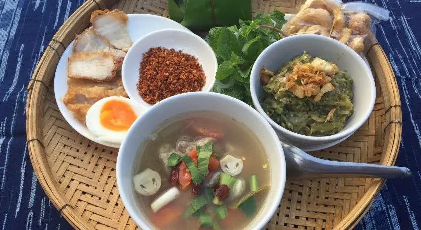 Food & Beverage