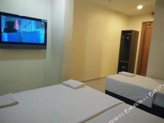 Safari Hotel
