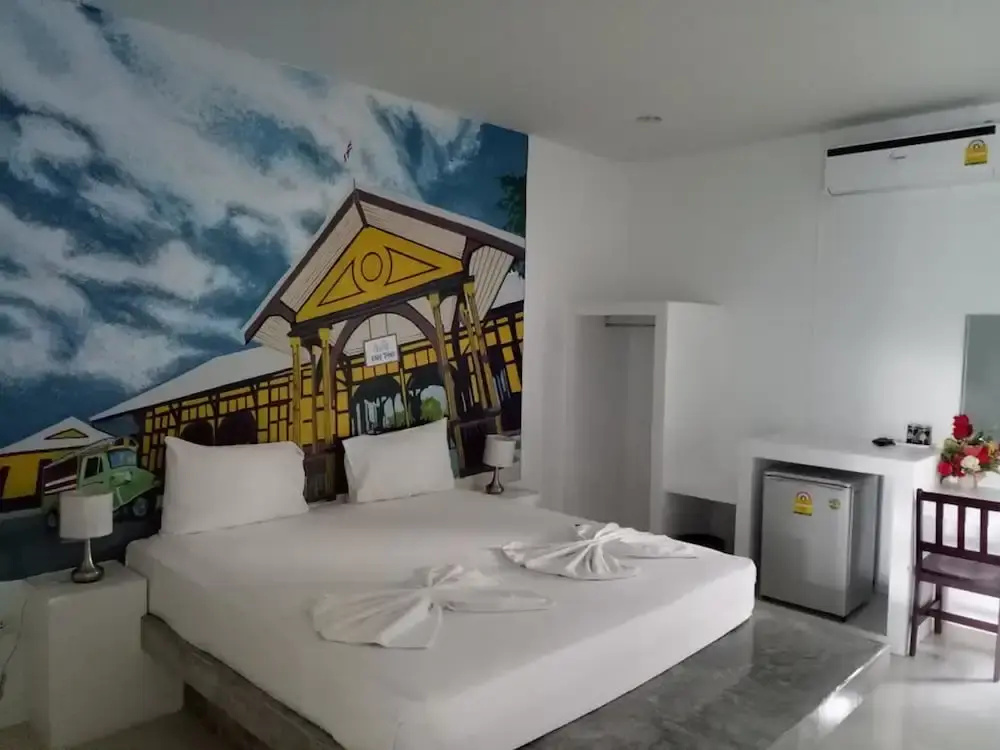 Superior Double room with balcony (full double bed)