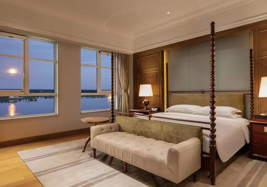 1 Bedroom Executive Double Suite (full double bed)