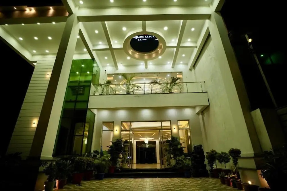 Hotel JB Square Ayodhya Near Ram Mandir, Airport & Ayodhya Cantt