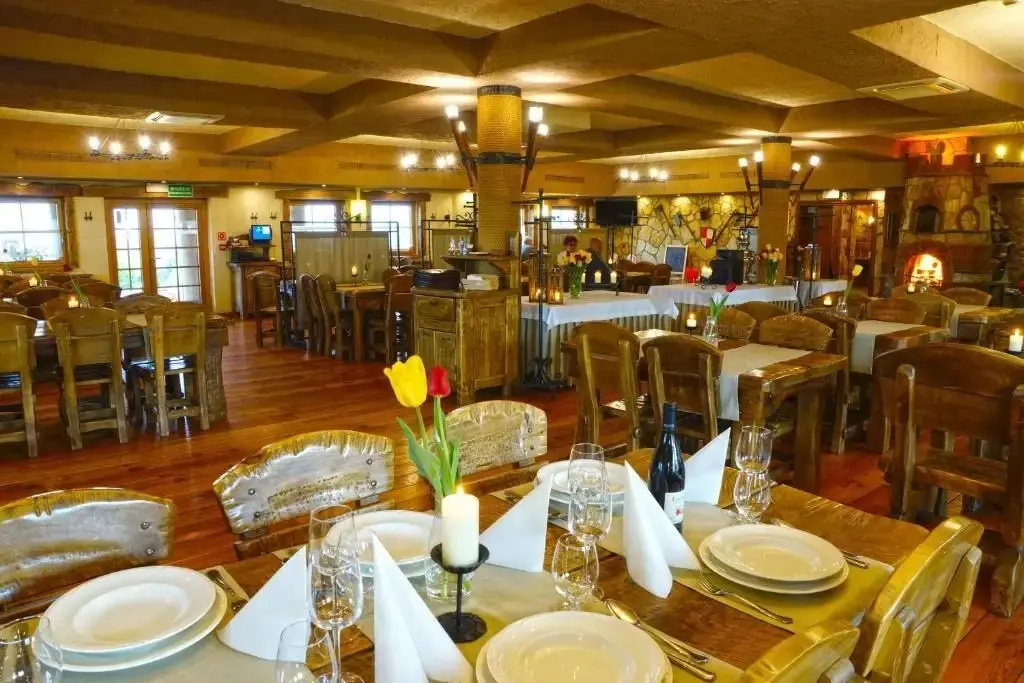Food & Beverage