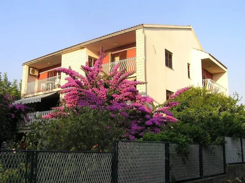 Ljube - Quiet Location & Close to the Beach - A3