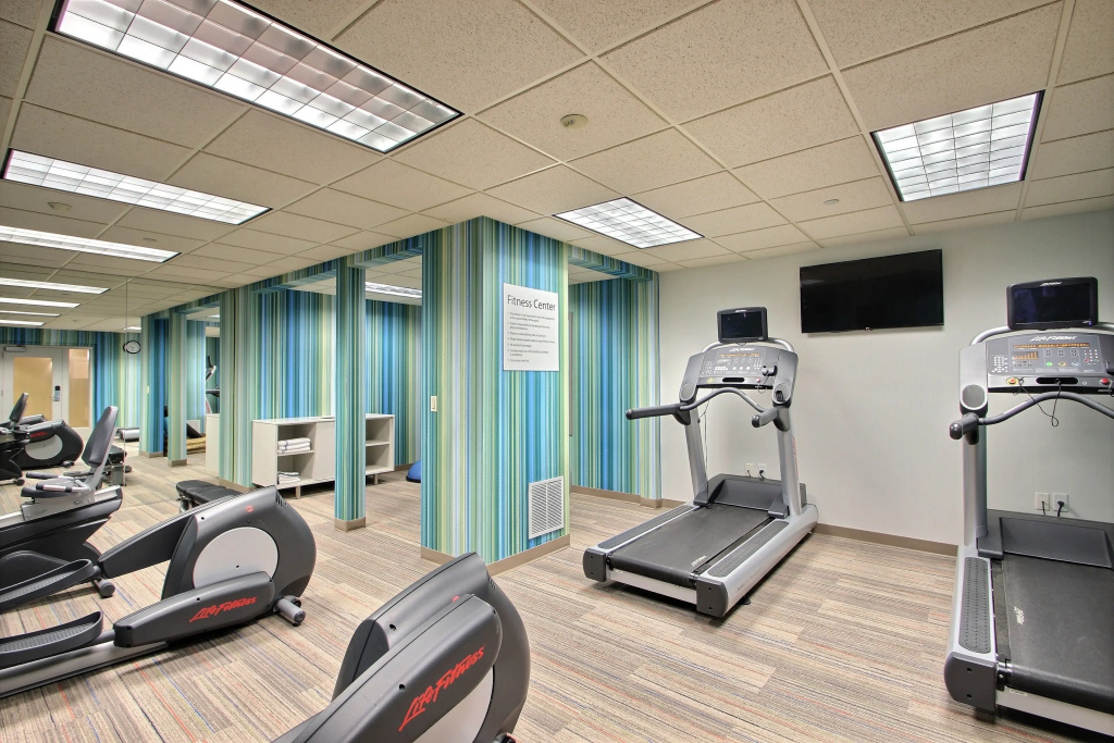 Holiday Inn Express Hotel & Suites Milwaukee Airport by IHG - Général