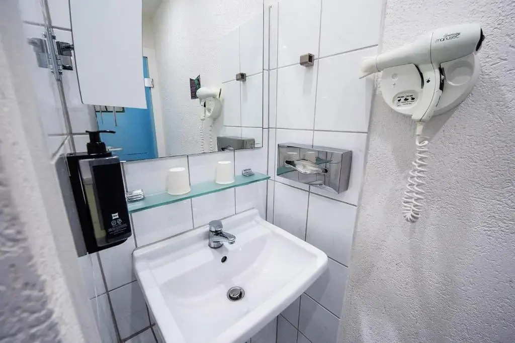 ibis Styles Strasbourg Centre Gare - Chambres