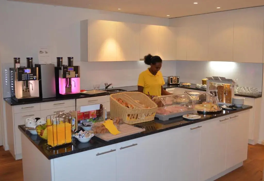 Hotel photo 11