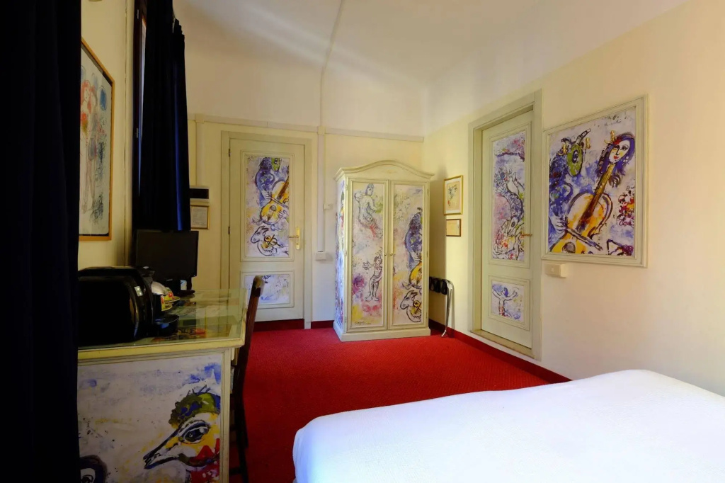Hotel photo 11