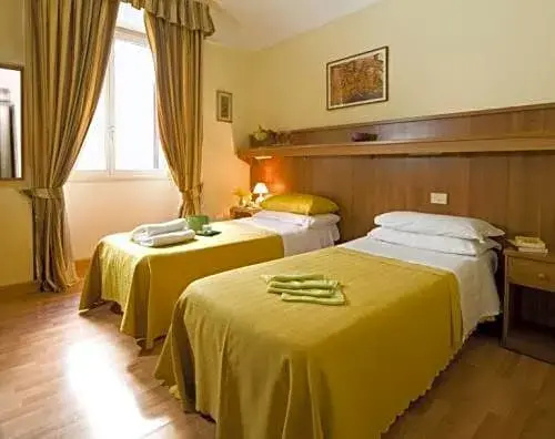 Double room (twin beds)