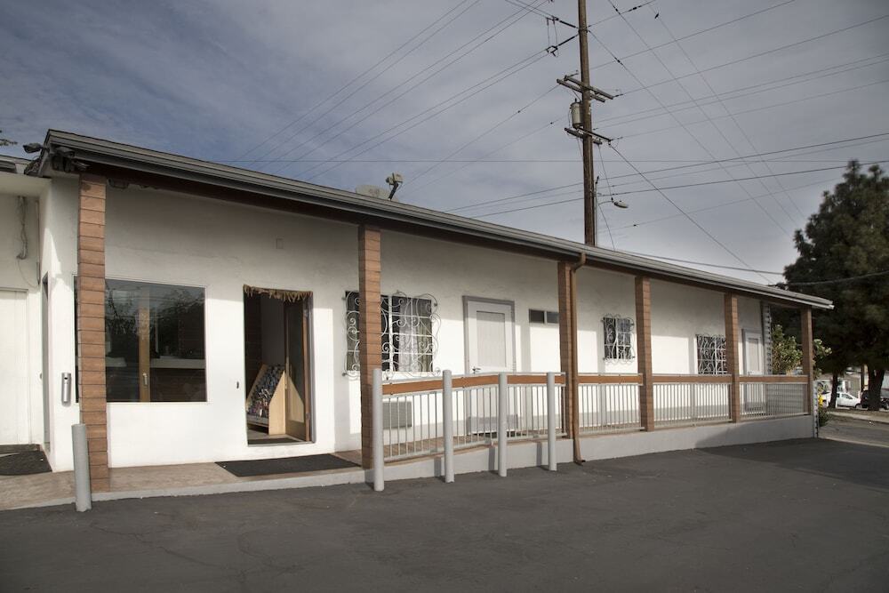 gallery_image_hidden_22