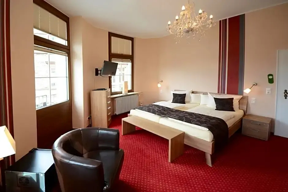 Hotel Römischer Kaiser - Chambres