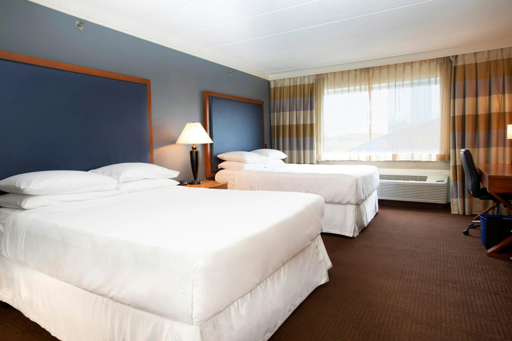 Sheraton Niagara Falls - Général