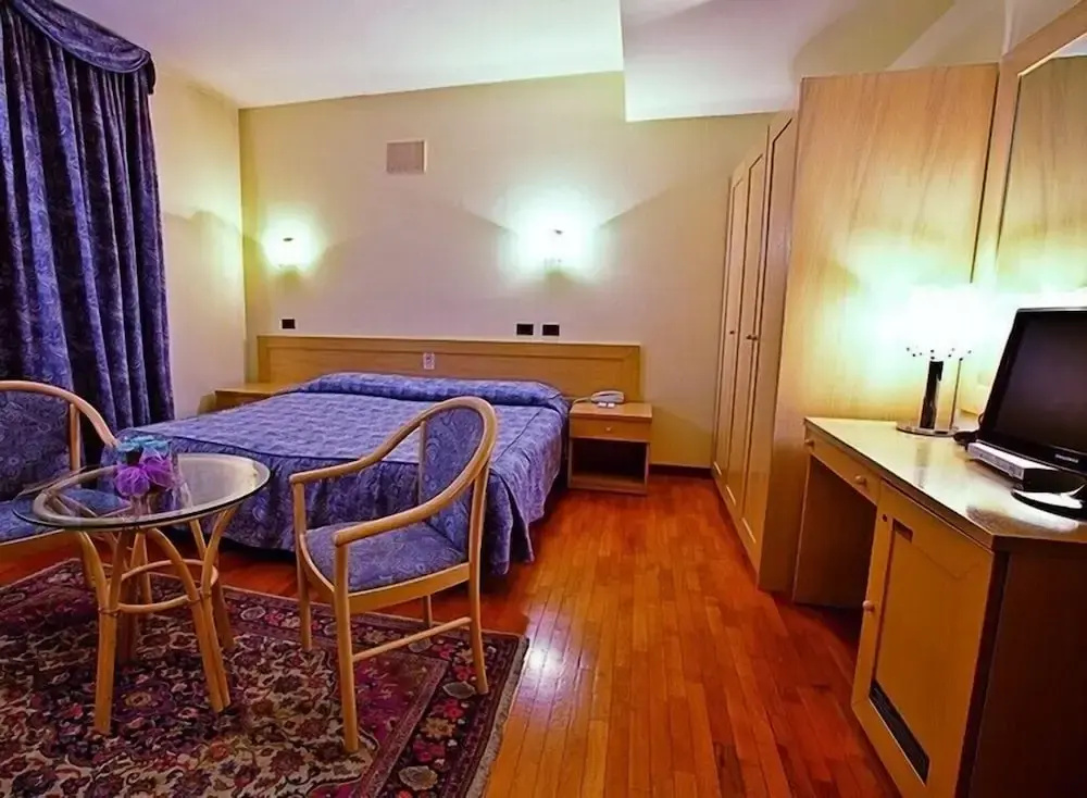 Hotel photo 21