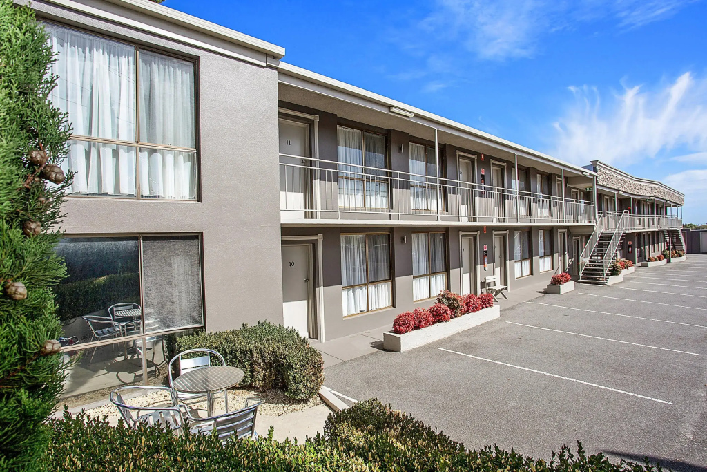 Comfort Inn On Raglan