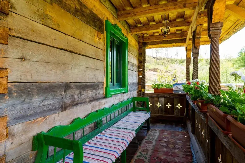 2 Bedrooms Chalet