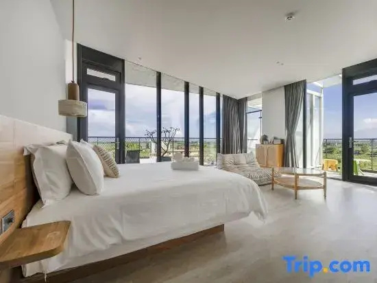 Deluxe Double room with partial sea view (full double bed)