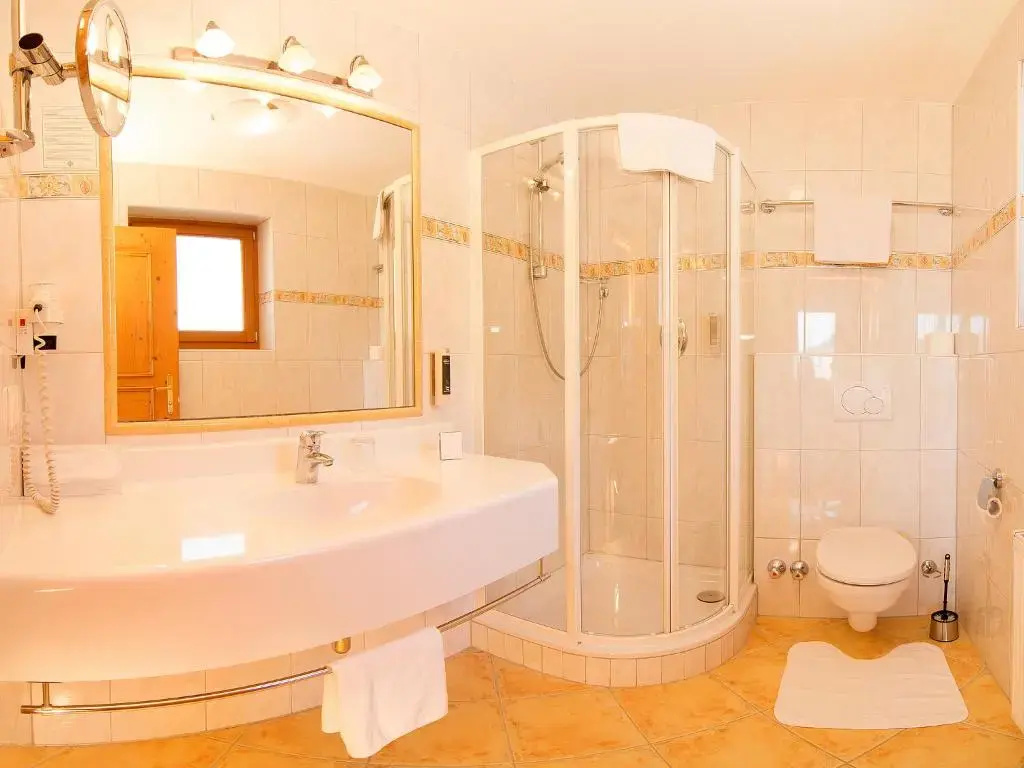 Alpenhotel Tirolerhof - Chambres