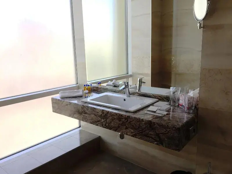 Golden Tulip Varna - Chambres